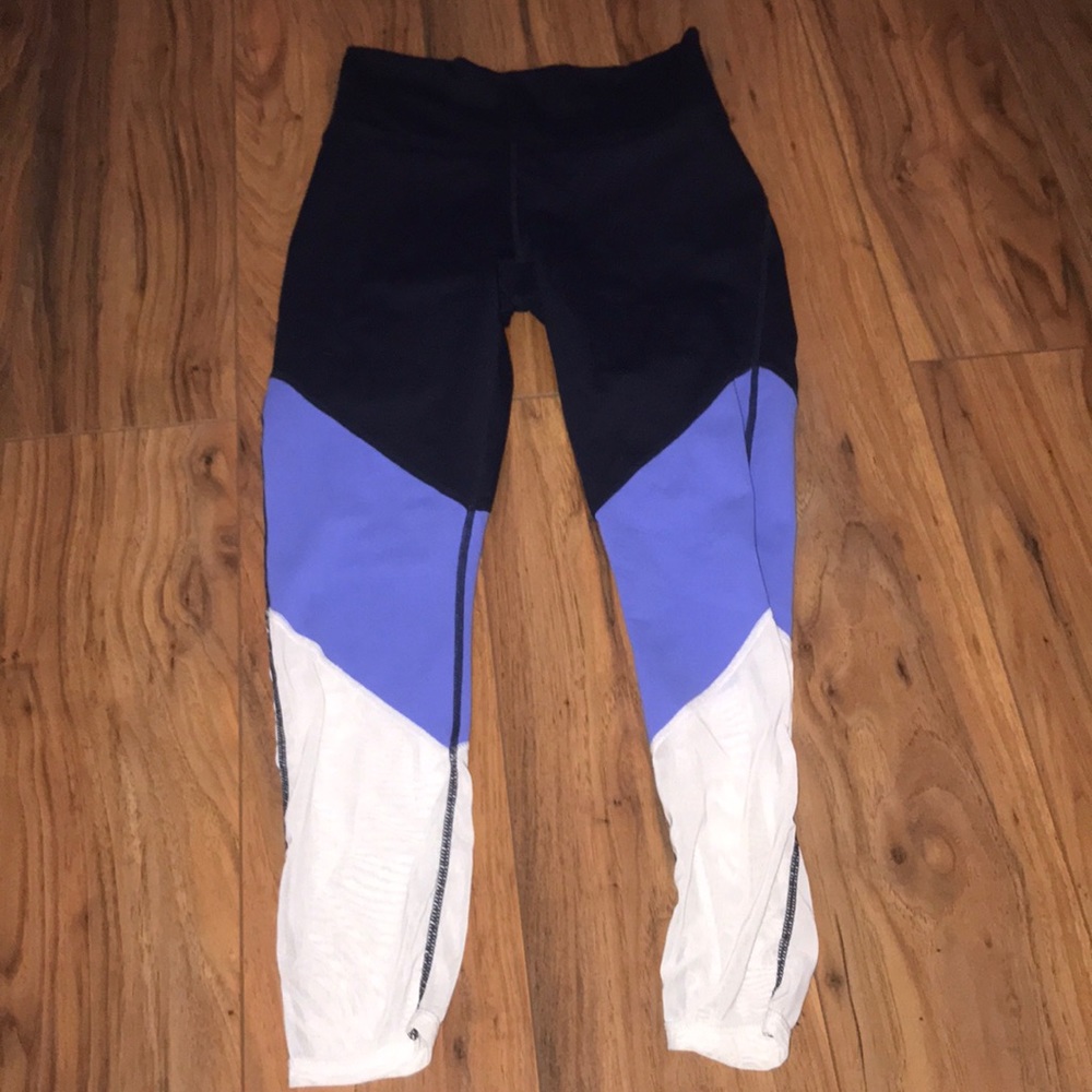 Blue fabletics leggings